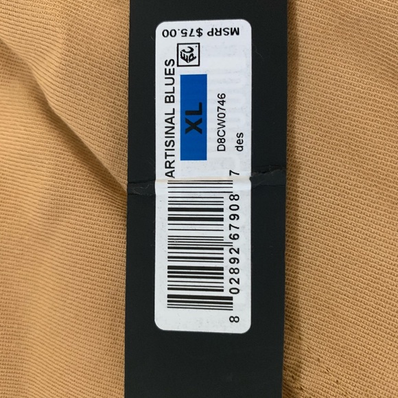 Donna Karen Nwt shorts - Picture 2 of 3